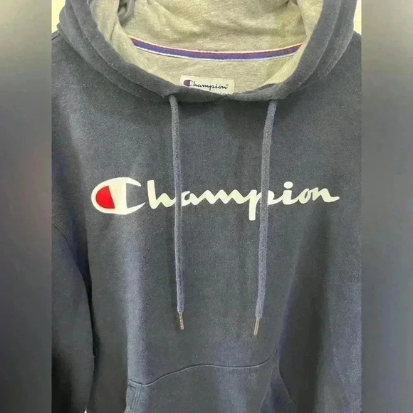 Champion navy blue hoodie with grey lining size medium - Picture 4 of 6